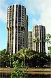 Hawaii Condos - Liliuokalani Gardens